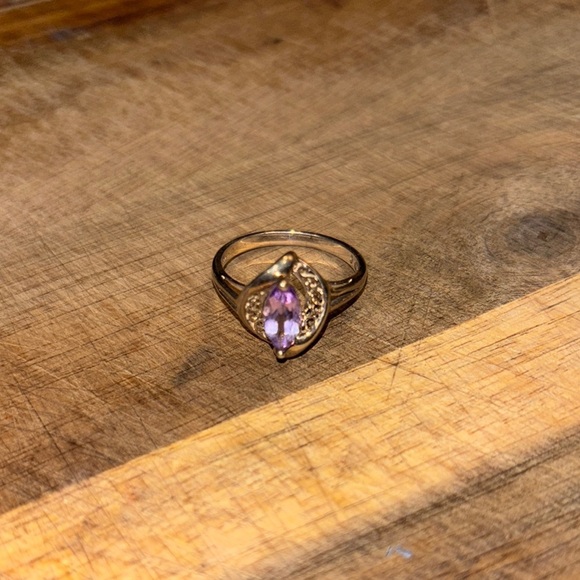 RJ Graziano Avon 925 Sterling Silver Amethyst Ring - Picture 1 of 3